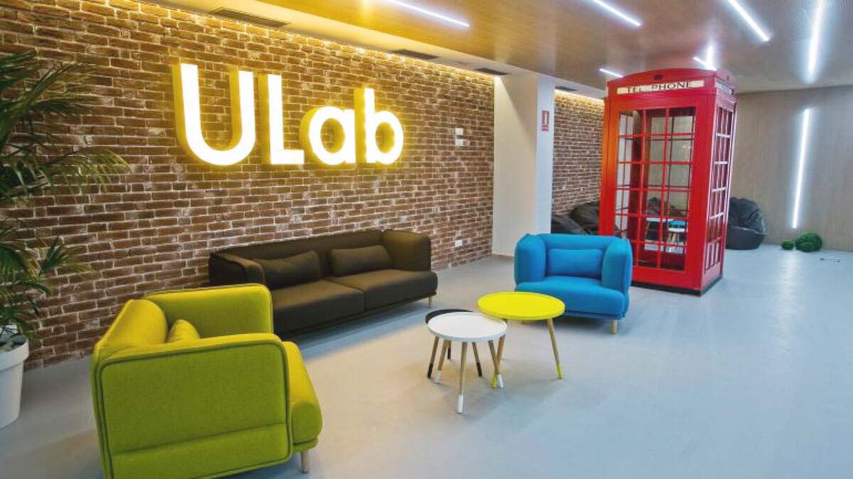 Zona chill ULab Alicante